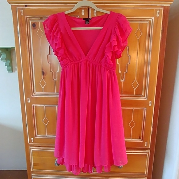 H&M Dresses & Skirts - Adorable H&M Baby doll dress❤